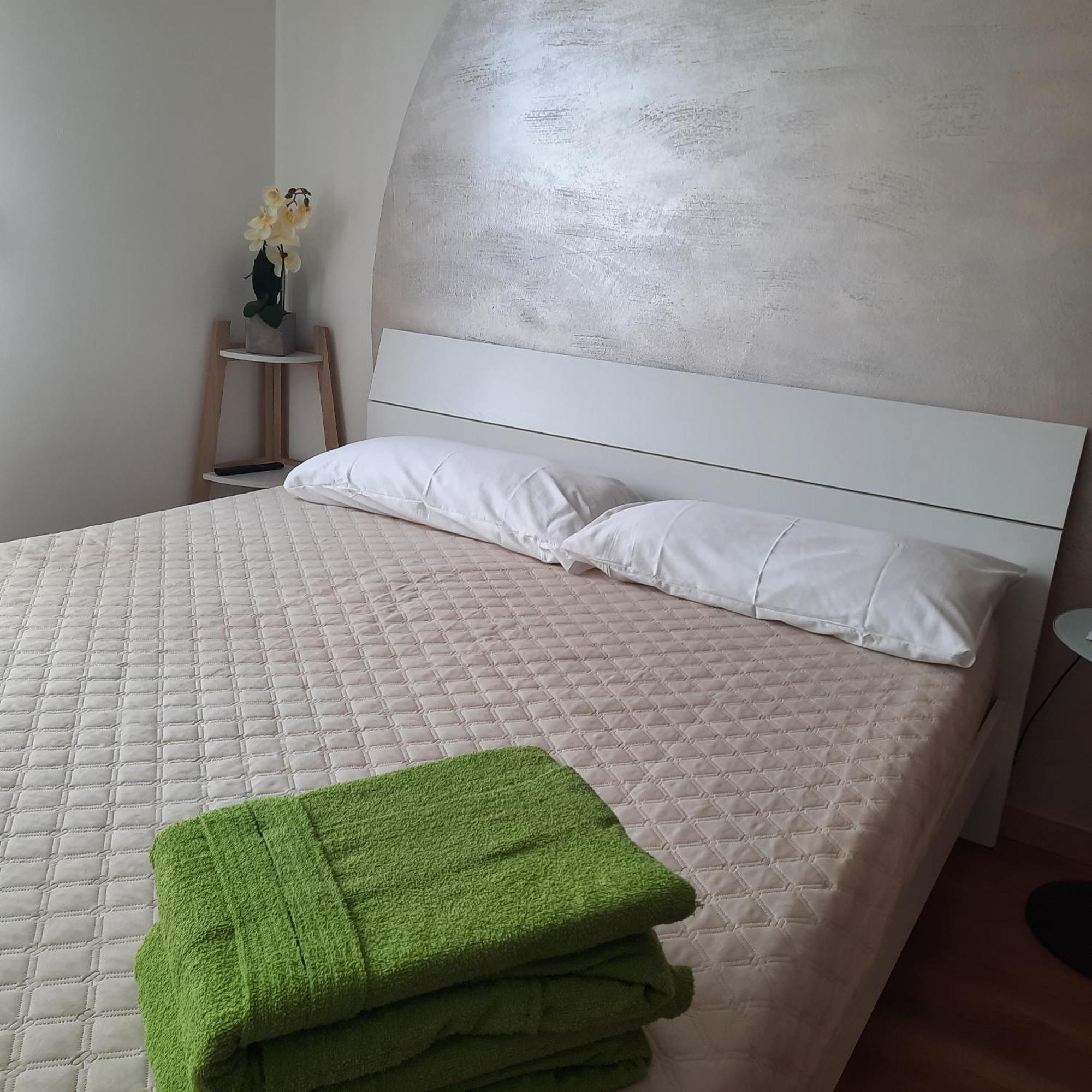 Sprio House Appartement Omegna Buitenkant foto