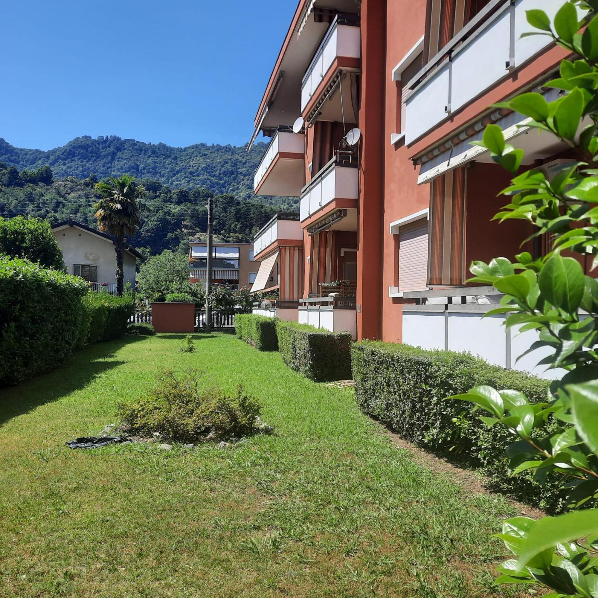 Sprio House Appartement Omegna Buitenkant foto